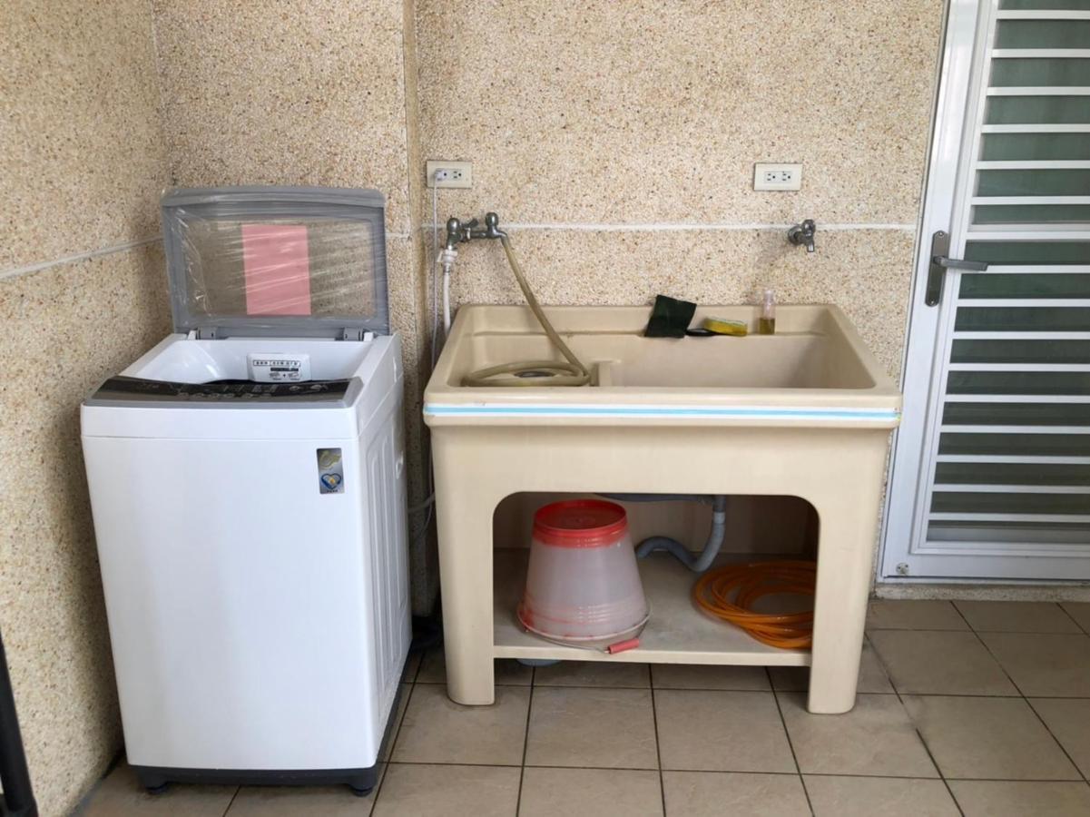 Sevilla Hostel T'ai-tung Esterno foto